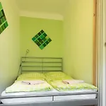 Cozy And Quiet Flat - 12 Min To Center