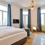 Leuhusen Collection Vienna