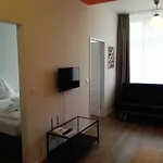 Livinginn6