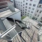 Ls Apartment By Nikolax
