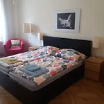 Geraeumige Zentrumsnahe Altbauwohnung