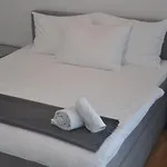 4 Beds And More Vienna Apartments - Contactless Check-In