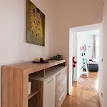 Belvedere Central Apartment