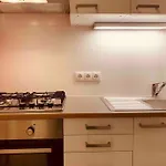 Spacious 1 Bedroom City Apartment Belvedere