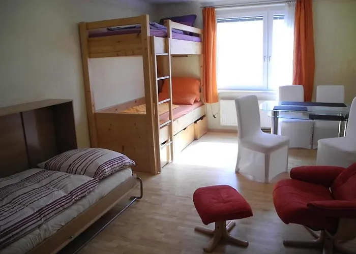 Apartment To Explore Vienna And Self-Supply