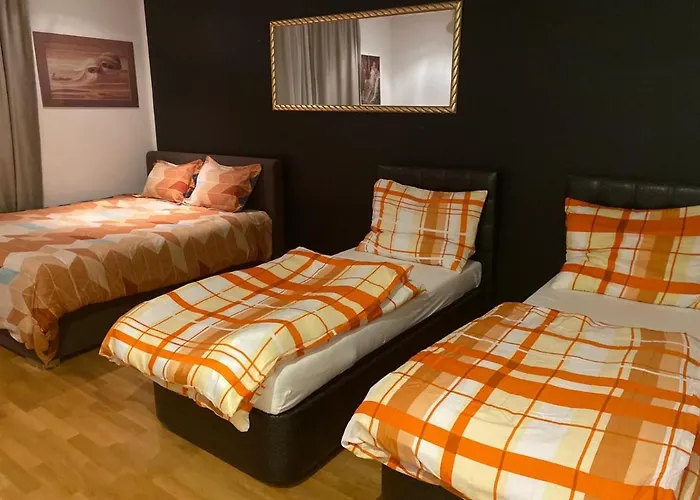 Premier Apartment 6P Mm
