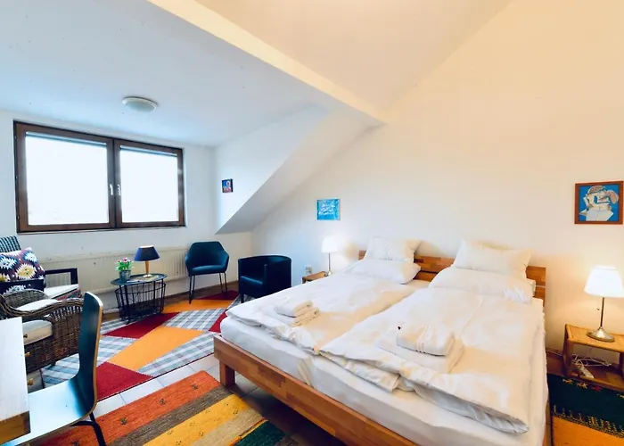 Charming Attic Apartment Near Messe Wien And Center