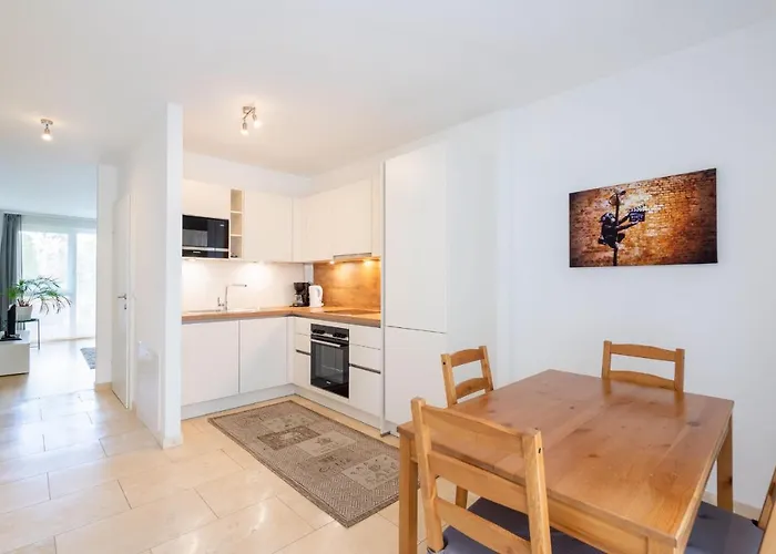 Donaufeld Living - Geräumiges Apartment mit Balkon