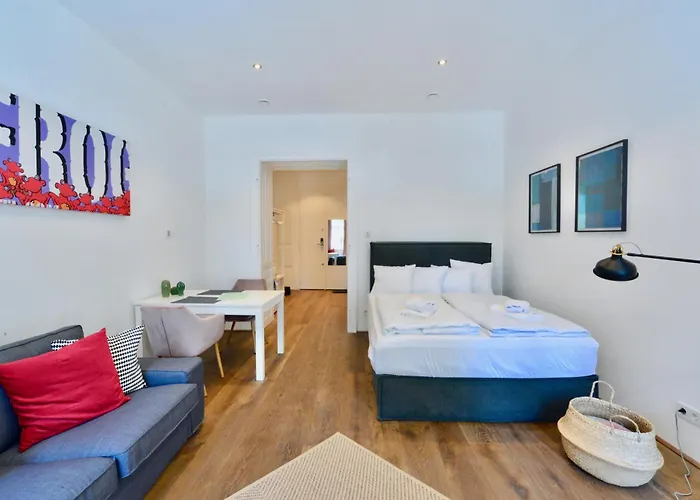 Charming Studio In Servitenviertel I