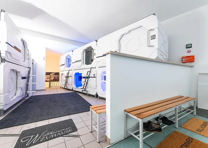 Space Home Apartment - Inner City