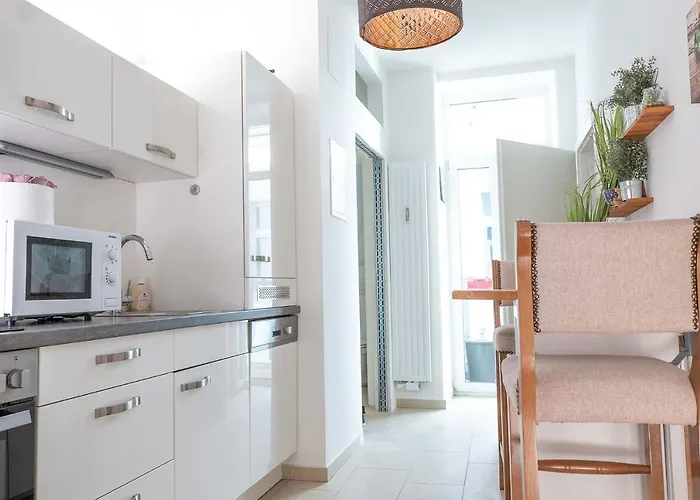2 Rooms & Balcony - Top Location!