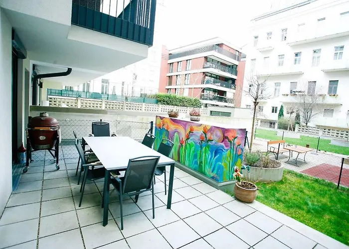 Top Central Apartment On Karlsplatz Vienna