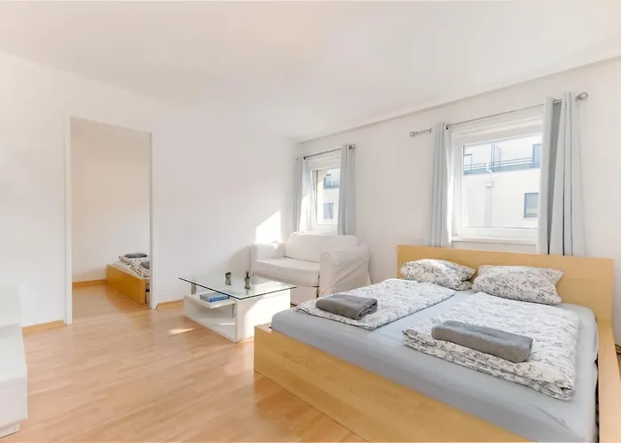 Perfect For Long Term Stay, Two Min To Hauptbahnhof, 18