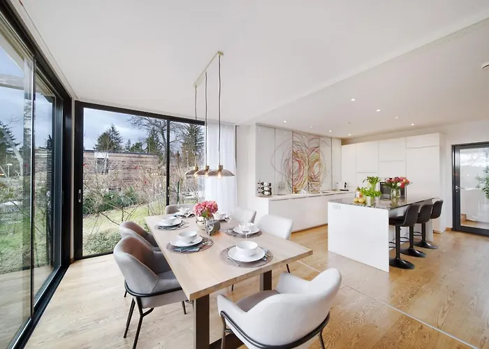 Smile Villa Mit Parkplatz, Garten Und Terrasse Im Beliebten Doebling In Wien