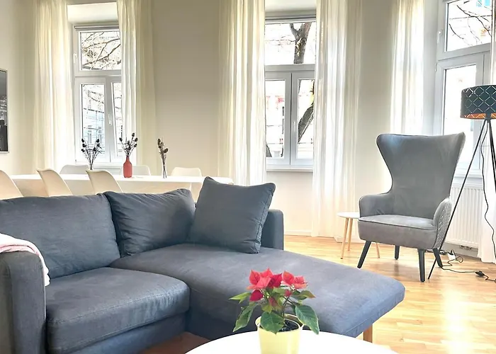 Big Apartment Vienna