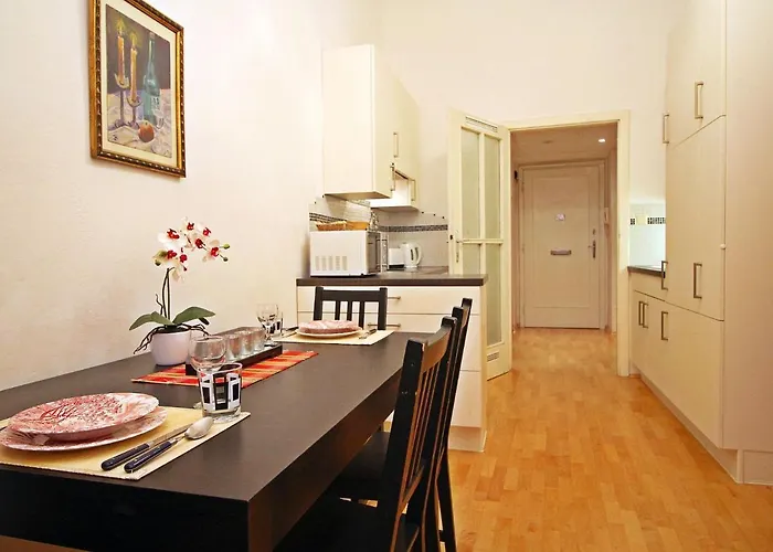 Apartment Judenplatz By Interhome
