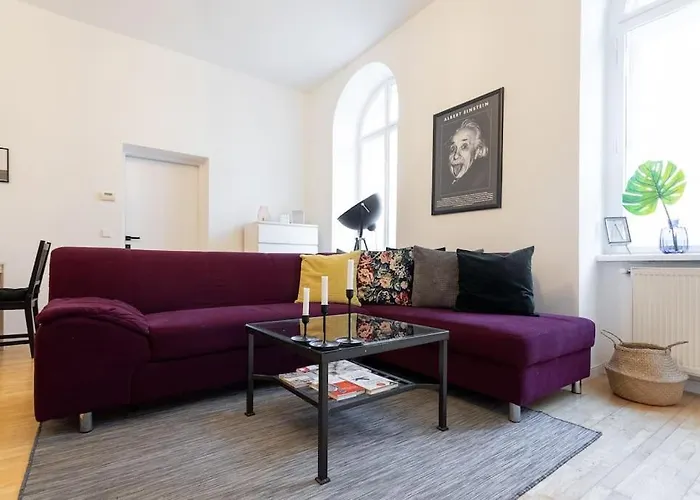 Charming & Authentic Vienna Flat - Central Located