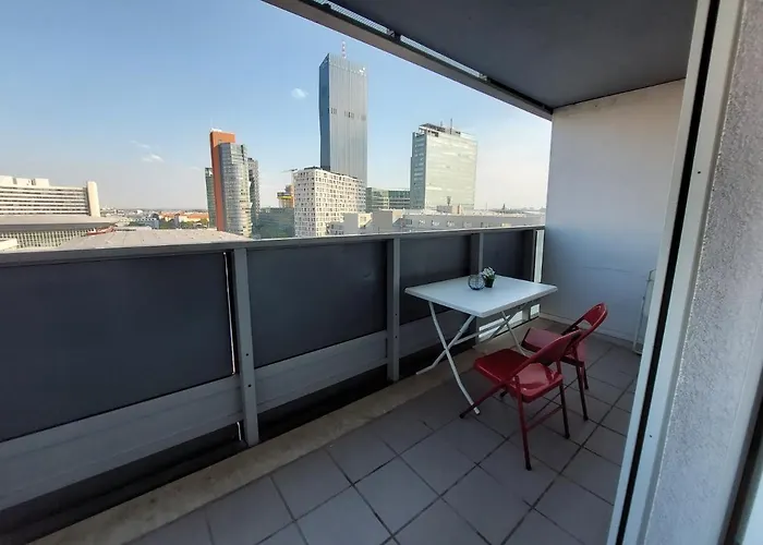 Tower Apartment With Private Terrace Next To Uno
