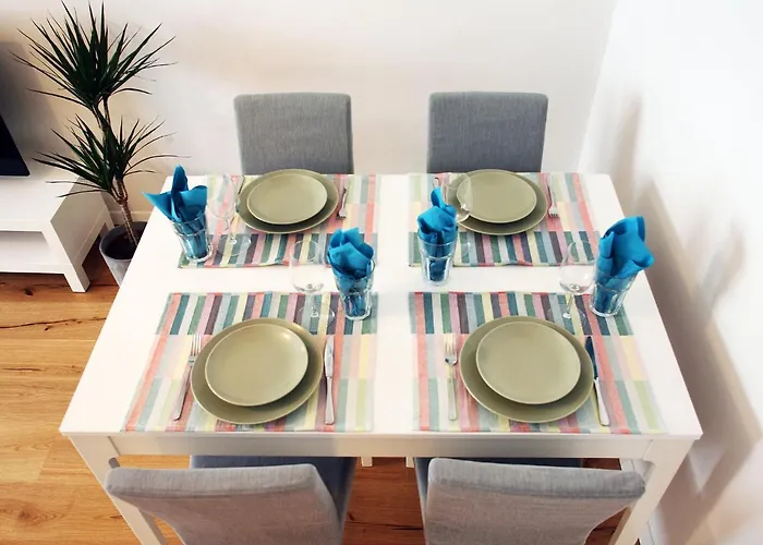 Quiet & Stylish Apartment In Vienna For 4 Guests