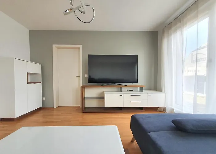 Near Lake Spacious & Furnished Beautiful Apartment