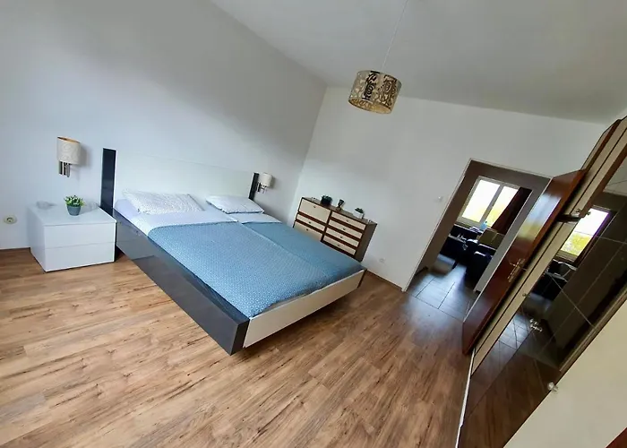 Millennium Apartment With A View