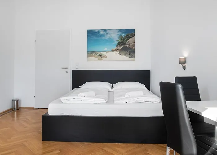 Superb 7Br Shared Apartment- Near Hauptbahnhof