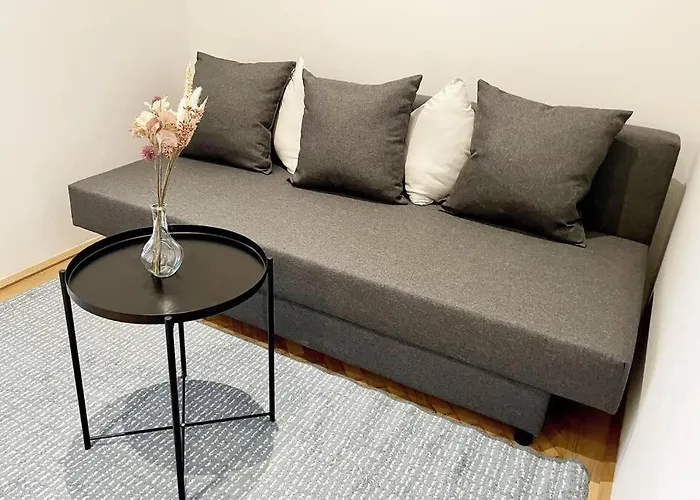City-Center-Apartment Hip Area, Big & New