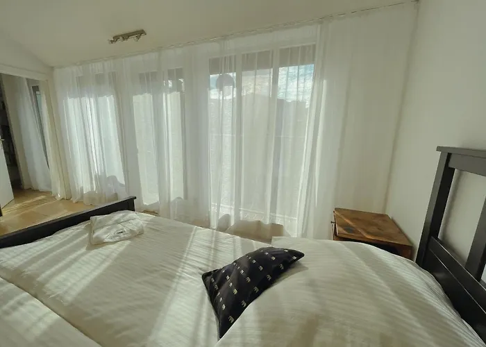 Luxury 150M2 Suite In Most Desirable Area Of Historic Central Vienna
