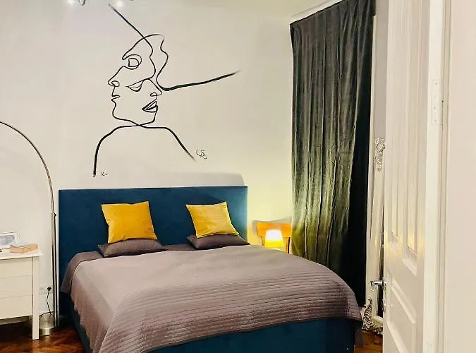 4 Seasons Apartment