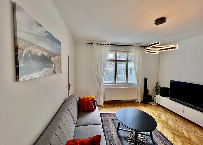 Schoene Wohnung In Wien Zentrum Josefstadt