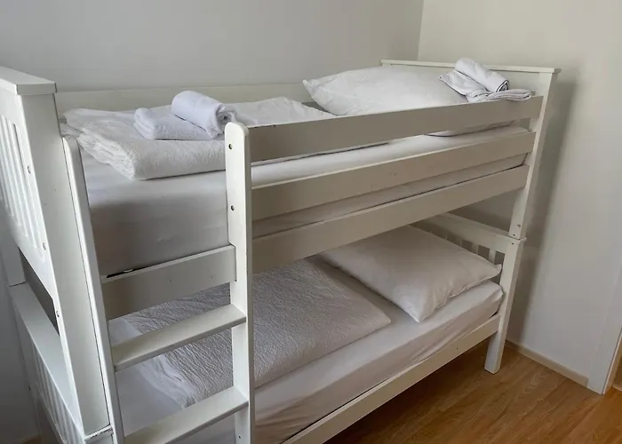 Peaceful Apartment For 4