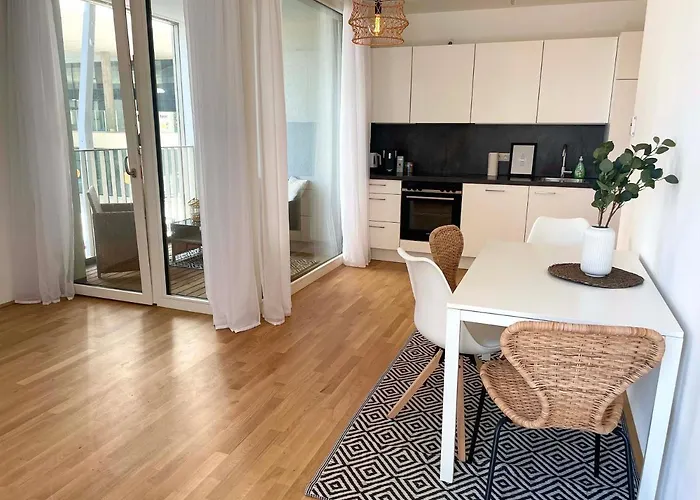 Urban Oasis: Stylische Wohnung