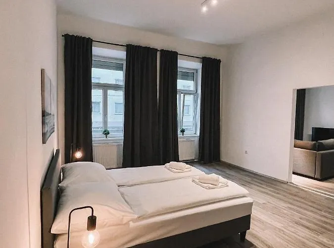Big Nice Family Apartment Next To Hannovermarkt