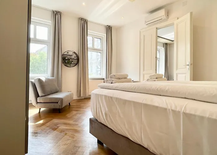 Boutique Apartment At Famous Vienna Kutschkermarkt