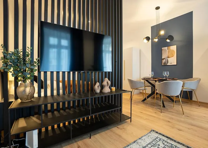 2-Rooms Apartment 10 Min Away From City Center