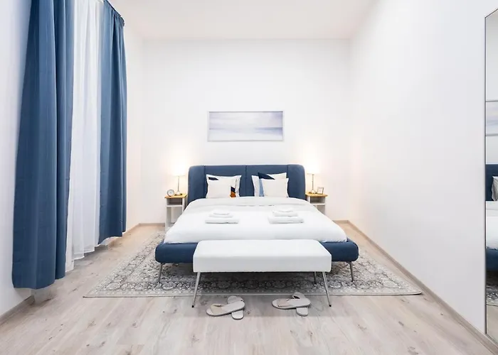 Family Deluxe A Stone Throw From The City Centre And Danube