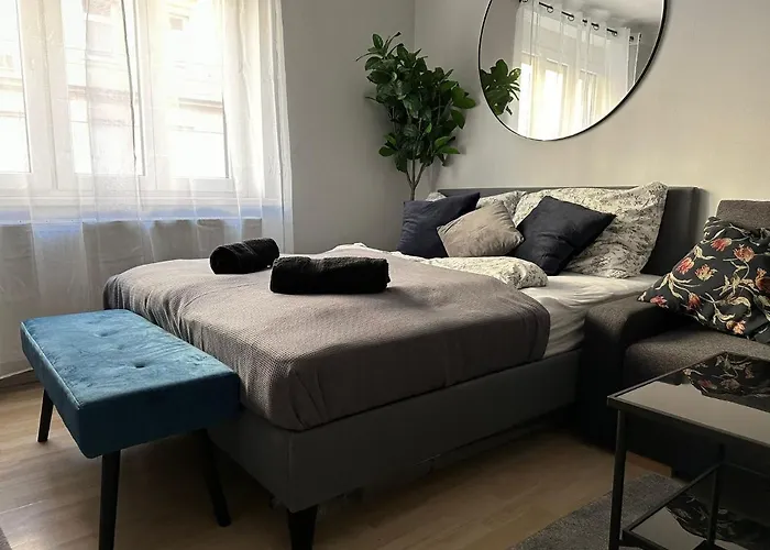 Balcony Apartment, 1 Min To U1 Reumannplatz