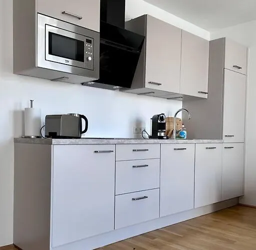 Chic & Modern In Beautiful Vienna L Hg30
