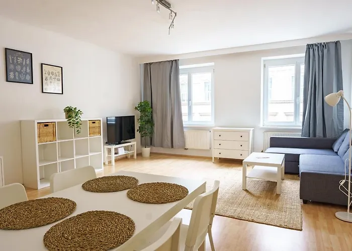 Vienna City Apartment Schottentor