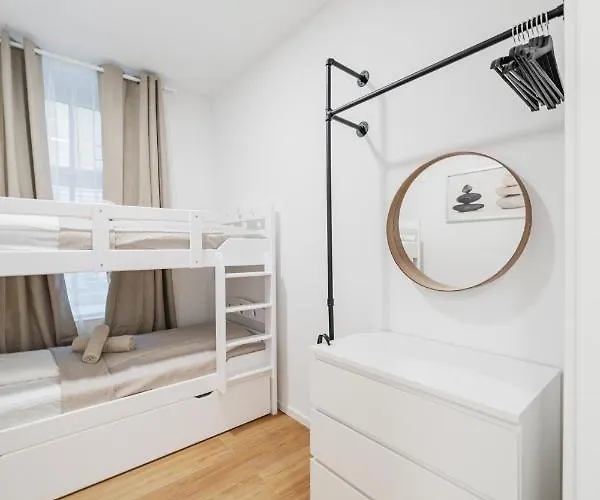 Central City Rooms By Home2