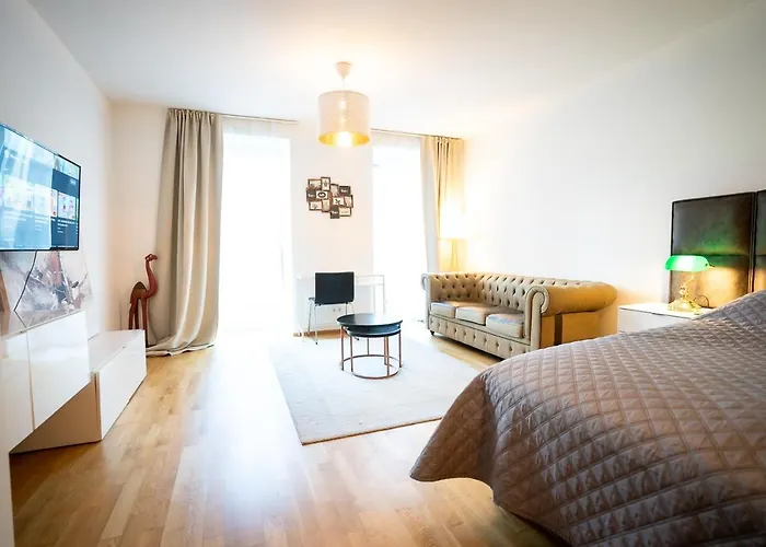 Feines Apartment Direkt Beim Parlament Rathaus