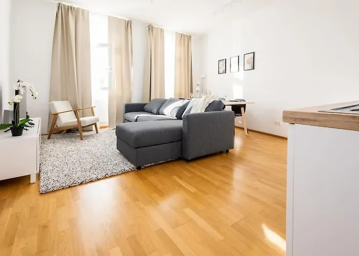Orestaliving- 3Br On The Daube Canal/Friedensbruecke