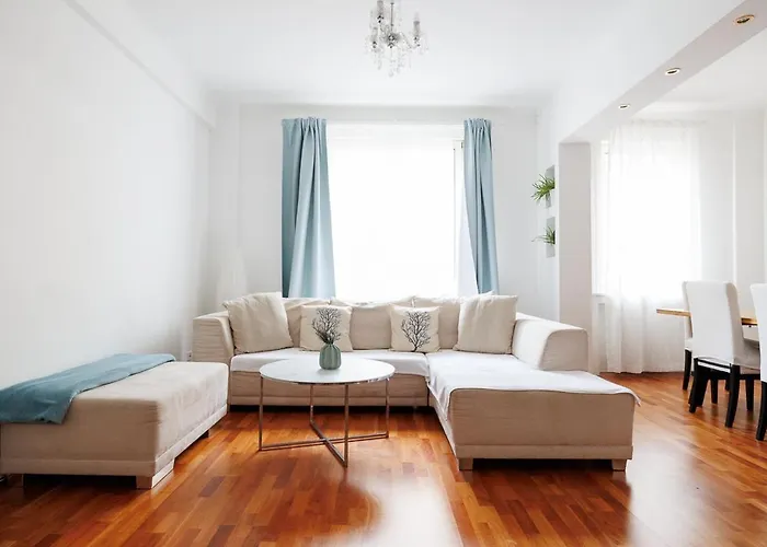 Operastreet City-Center Premium Apartment