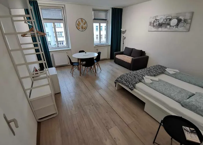 Central Apartment Metro 1 Min.
