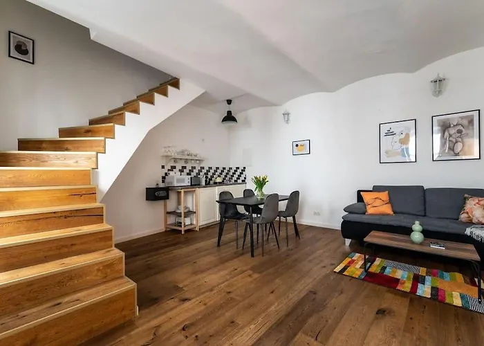 Neat 1Br Duplex By Metro And Center By Hm