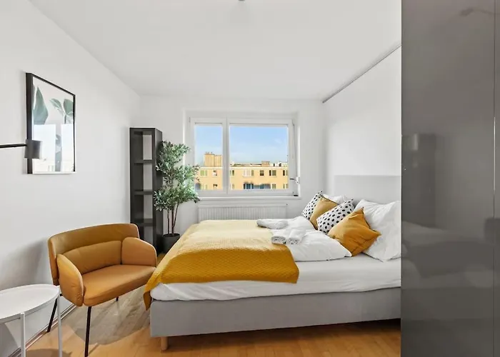 Stylish Apartment I 70Qm2 I Close To The U6 Subway