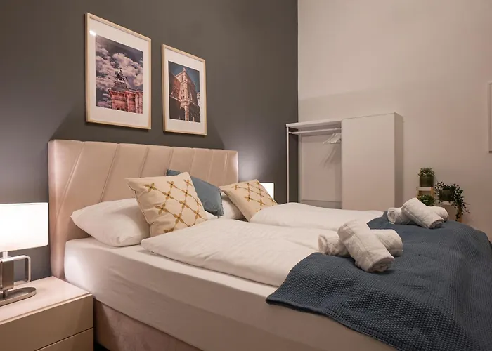 Top 2-Room Apartment In A 1St District Of Vienna