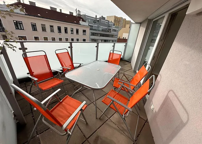 Huge Flat With Terrace & Parking And 3 Bed Rooms