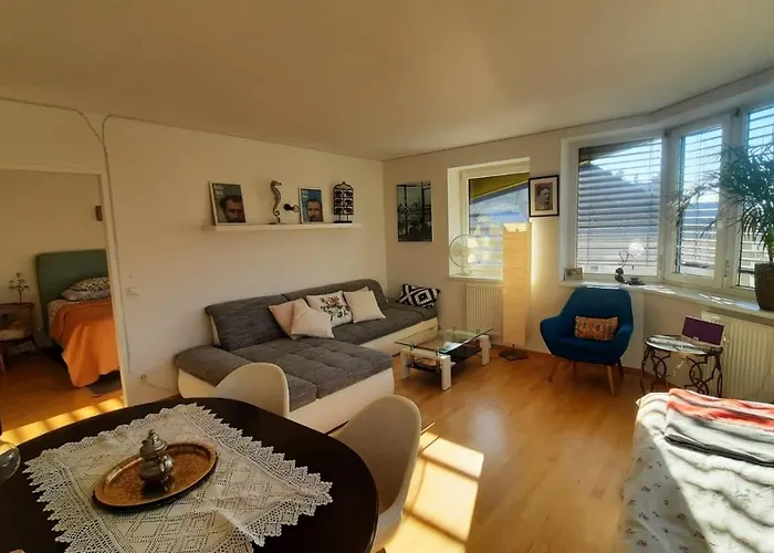 Charming Flat On Top Floor With Great View