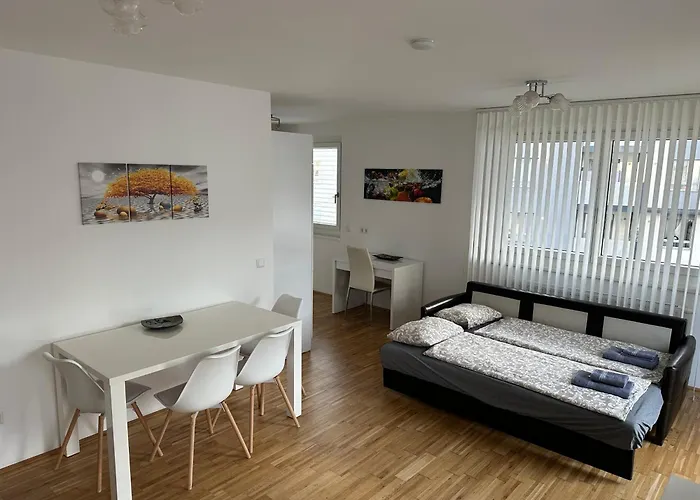 Hauptbahnhof Ferienwohnung Am Park